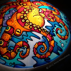 Octopus-stained-glass-wall-lamp-fragment        